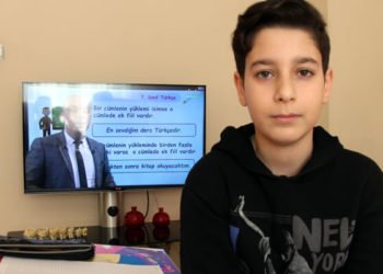 Türkiye genelinde uzaktan eğitim ders heyecanı