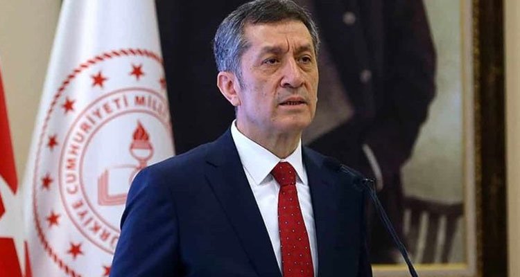 Bakan Selçuk: Dersler 40 dakika değil 20 dakika olacak