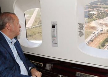 Erdoğan İstanbul'daki hastane inşaatlarını havadan inceledi