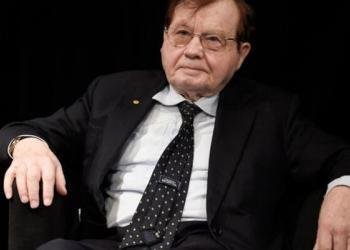 Nobel ödüllü Fransız doktor: Koronavirüs tam bir profesyonel işi