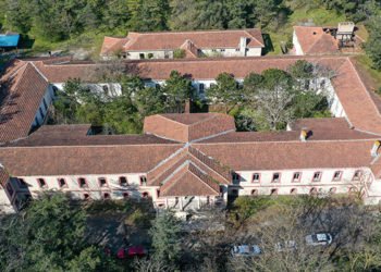 İstanbul'da 128 yıllık tarihi hastane korona nedeniyle yeniden açılıyor