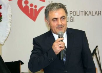 Vatandaşa 'geber' dedi, açığa alındı