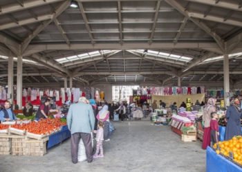 Pazar yerleri için yeni tedbirler! Esnaf sayısının en fazla 2 katı vatandaş alınacak
