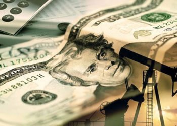 Petrol fiyatlarında 1982'den beri en sert düşüş