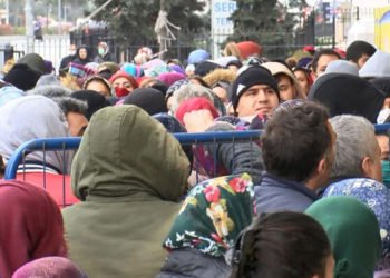 Sosyal mesafesizlik nedeniyle evde ödeme