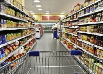 Marketler 08.00-23.00 arası açık olacak