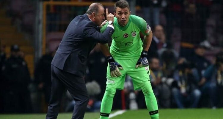 Terim: Muslera hariç herkes gidebilir