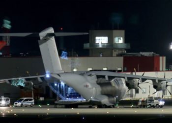 Türkiye'nin yardımları İngiltere'ye ulaştı