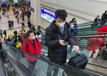 Koronavirüsün ortaya çıktığı Vuhan'da karantina kaldırıldı