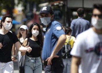 Yarından itibaren maske takmayana 900 lira ceza