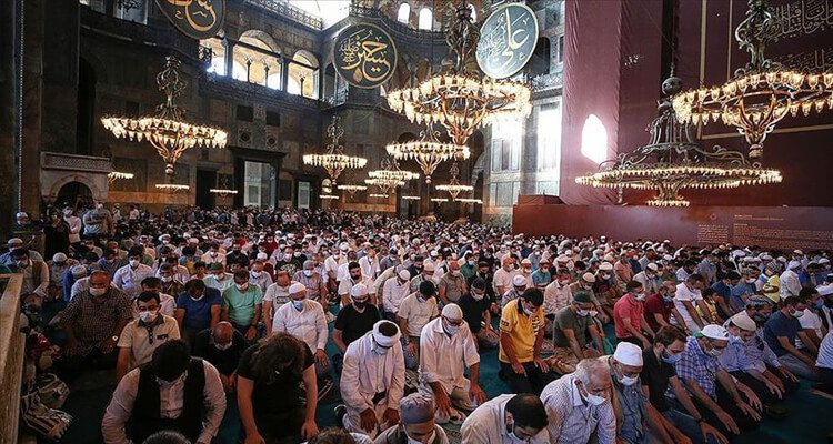 Cumhurbaşkanı Erdoğan'dan talimat: Ayasofya 24 saat açık kalacak