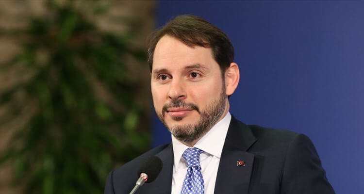 Bakan Albayrak 1 milyon yazılımcı projesine başvuru sayısının 630 bini geçtiğini duyurdu