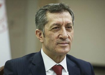 Milli Eğitim Bakanı Selçuk, okulların açılacağı tarihi duyurdu