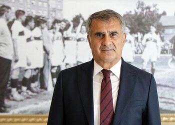 Güneş: Küme düşme ve yabancı kontenjanı kararları gözden geçirilmeli