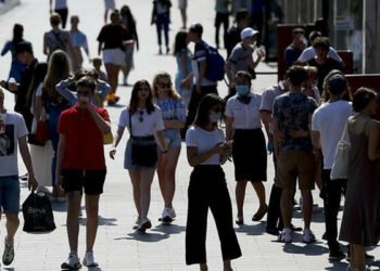 DSÖ: En iyi tahminle dünya nüfusunun yüzde 10'u Kovid-19'a yakalanmış olabilir