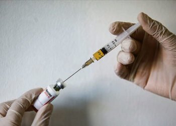 Zengin ülkeler ihtiyaçlarından fazla Kovid-19 aşısı alıyor