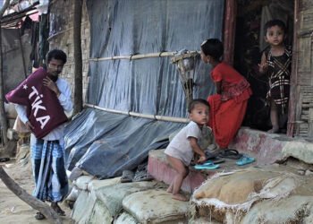 TİKA Bangladeş Cox Bazar'daki yaklaşık 20 bin Arakanlı mülteciye sıcak yemek dağıtacak