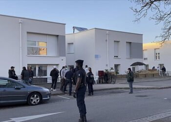 Fransa'da Ermeni grubun saldırısına uğrayan Türk aile yaşadıklarını anlattı